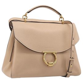 Bolso Salvatore Ferragamo Gancini de piel 2way Beige Gold Auth 199034A