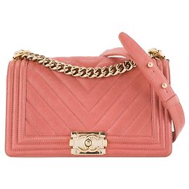 CHANEL - Bolsa de ombro Boy Chanel em couro caviar rosa