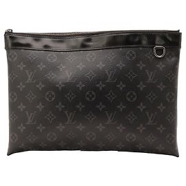 Louis Vuitton Monogram Pouch