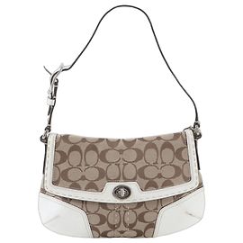 Coach Signature Leather Schultertasche