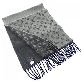 Estola Monogram Gradient Louis Vuitton