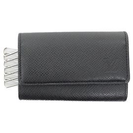 Louis Vuitton Taiga Multicles M30500 Key Case