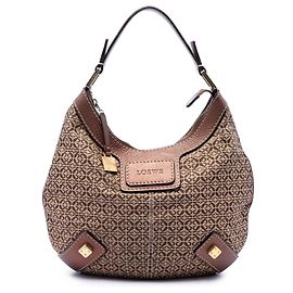 LOEWE New Road Hobo-Tasche aus Anagram-Canvas in Beige