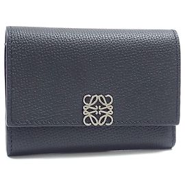 Cartera Loewe Anagram Trifold en piel negra