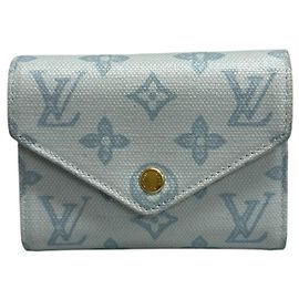 Cartera Louis Vuitton Monogram Trifold