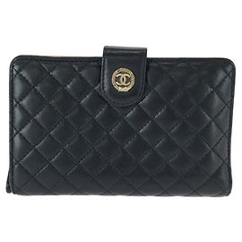Portafoglio compatto Chanel Matelassé