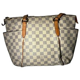 Louis Vuitton Totally Damier PM
