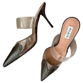 Alaïa Sandalen aus PVC und Lackleder