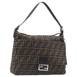 FENDI Zucca Canvas Mamma Baguette Schultertasche Braun Schwarz Auth 200697A