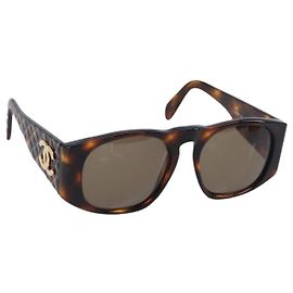 CHANEL Sonnenbrille Schildpatt-Muster Kunststoff Brown CC Auth 200736M