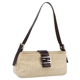 Borsa a tracolla FENDI Zucca Canvas Mamma Baguette Beige Silver Auth 202919V