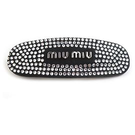 Barrette Miu Miu en satin noir avec strass