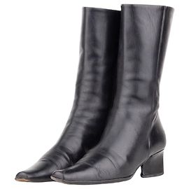 Botas de montar Prada años 2000 de caña media y punta cuadrada