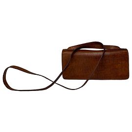 Giorgio Armani Borsa a tracolla con patta in pelle effetto coccodrillo Vintage Armani Marrone