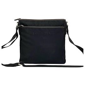 Bolso de hombro Prada de Nylon y Cuero Saffiano Negro Marrón