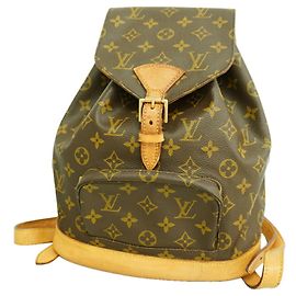 Louis Vuitton Monogram Montsouris MM Rucksack