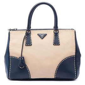 Bolso Galleria Double Zip Prada de lona y piel City Calf beige, tamaño Medium