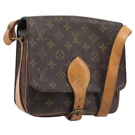 LOUIS VUITTON Bolso de hombro Monogram Cartouchiere MM M51253 LV Auth 205100