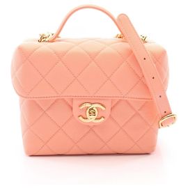 Pequena mala de maquilhagem Chanel Matelassé