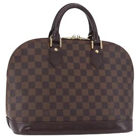 Louis Vuitton Alma Damier MM