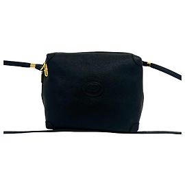 Gucci Vintage GG Logo Schultertasche aus Leder