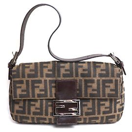 Bolso de hombro FENDI Zucca Baguette