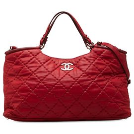 Bolso Tote Chanel Red Small Quilted Iridescent Calfskin Sea Hit