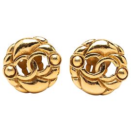 Orecchini a clip Chanel Gold CC placcati in oro