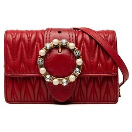 Borsa a tracolla con catena Miu Miu Matelassé in pelle rossa