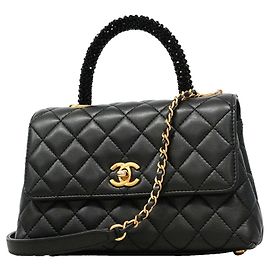 Chanel Handtasche aus schwarzem Lammleder