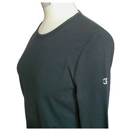 Chanel Camiseta negra manga larga logo bordado