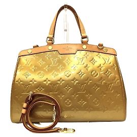 Louis Vuitton Blair MM Handtasche