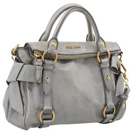 Sac à main Miu Miu en cuir 2way Gris Ton Or Auth 167606M