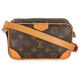 Carteira de Ombro Trocadero em Canvas Monogram Louis Vuitton