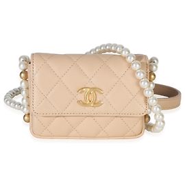 Portacarte Chanel Beige Quilted Calfskin About Pearls con catena