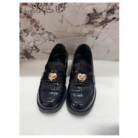 Chanel Plateau-Loafer in Herzform aus Leder Größe 36