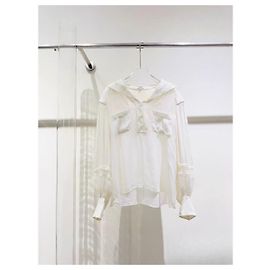Top Chanel Waterfall in seta con dettagli in tulle