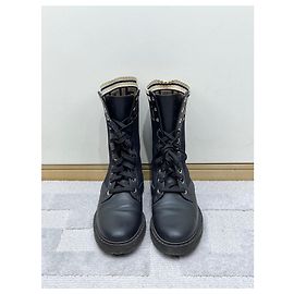 Fendi Combat Chelsea Stiefel Leder Monogramm Schwarz