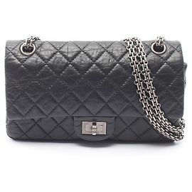Borsa a tracolla Chanel 2.55 Matelassé Mademoiselle con catena