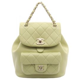 Chanel Matelassé Rucksack/Handtasche aus grünem Leder