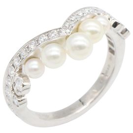 Chaumet Josephine Pearl Ring in 18K White Gold