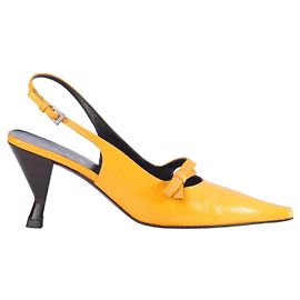 Prada Slingback-Pumps aus gelbem Leder mit Schleife