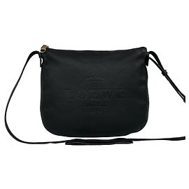 Loewe Heritage Logo Gravierte Lederschultertasche