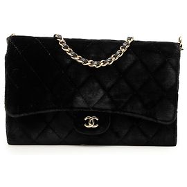 Carteira Chanel Black CC Quilted Velvet com corrente removível