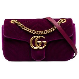 Borsa a tracolla Gucci GG Marmont Matelassé in velluto viola Medium