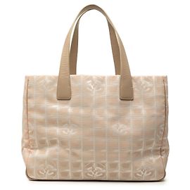 Sacola Chanel Beige New Travel Line em Nylon