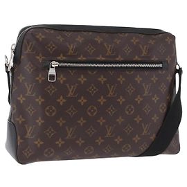 LOUIS VUITTON Monogram Macassar Torres Shoulder Bag M40387 LV Auth 202232