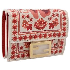 Portafoglio Compatto FENDI Baguette Micro Wallet Pelle Rosso Oro Auth 203699M