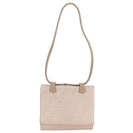 Fendi Zucca Schultertasche aus Leder und Canvas