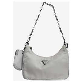 Prada Borsa a tracolla in Re-Nylon grigio